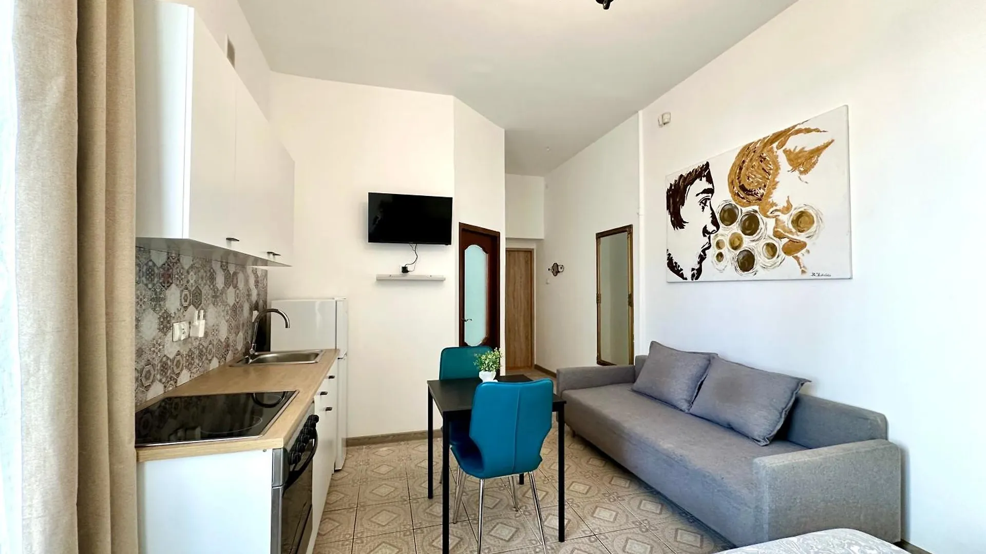 Studio 7-7-6 Sopot 0*,